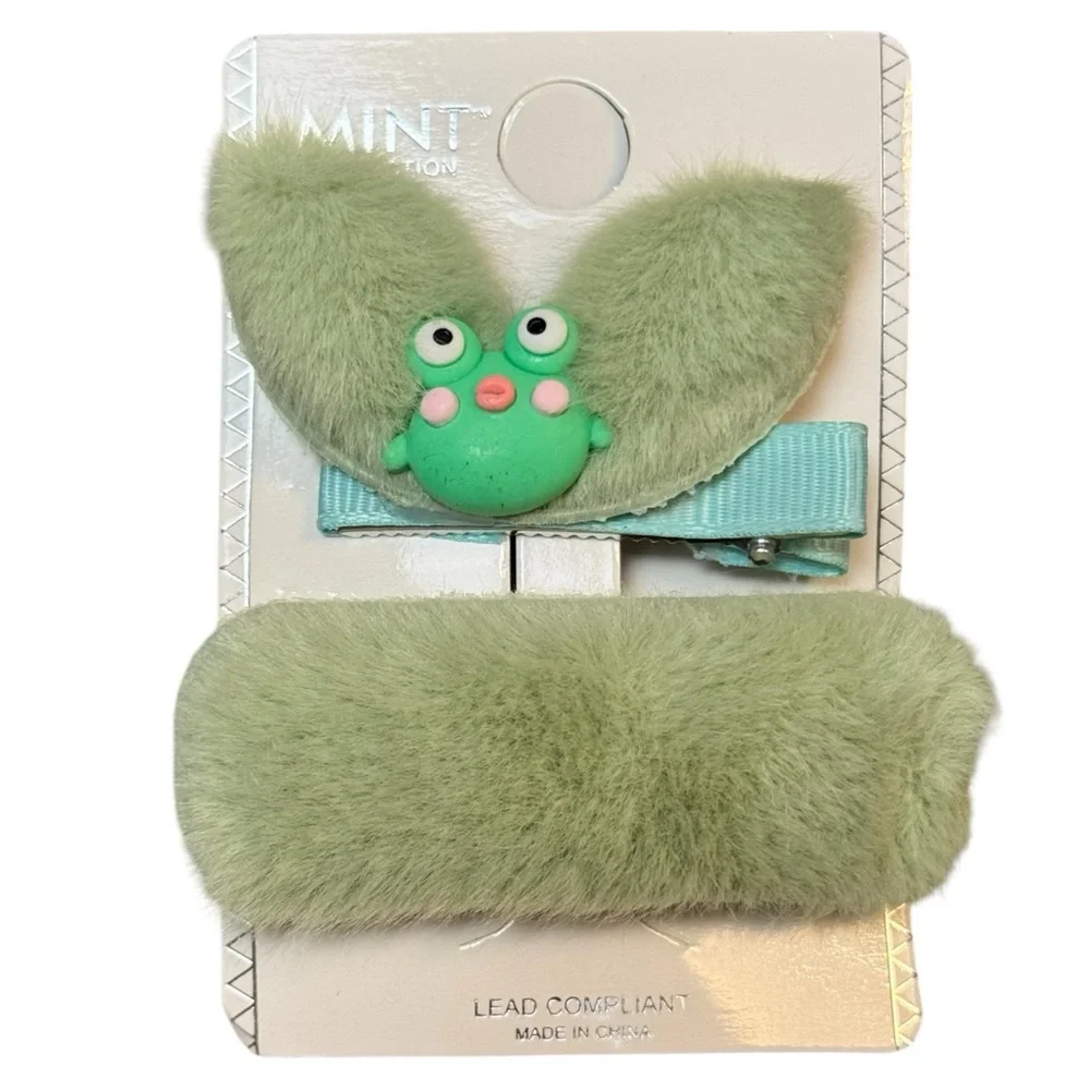 Furry Cartoon Spring Hairpins Set of 2 Easter Pastel Mix NWT 3/$15✨